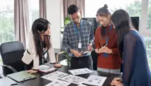 Memenangkan Hati Konsumen Lewat Strategi Creative Branding di Era Digital